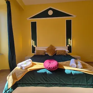 Residenze Serventi Longhi 罗马